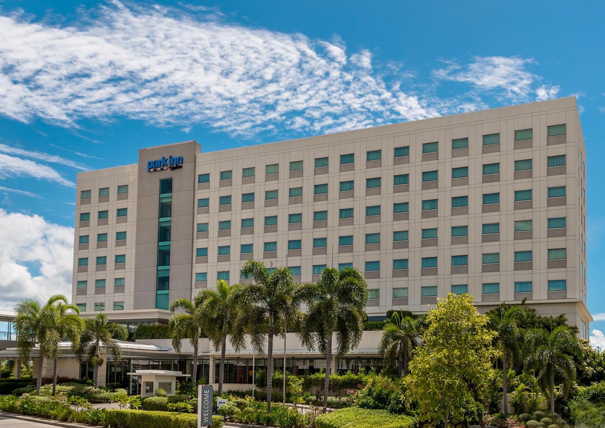 Park Inn By Radisson Davao City Εξωτερικό φωτογραφία